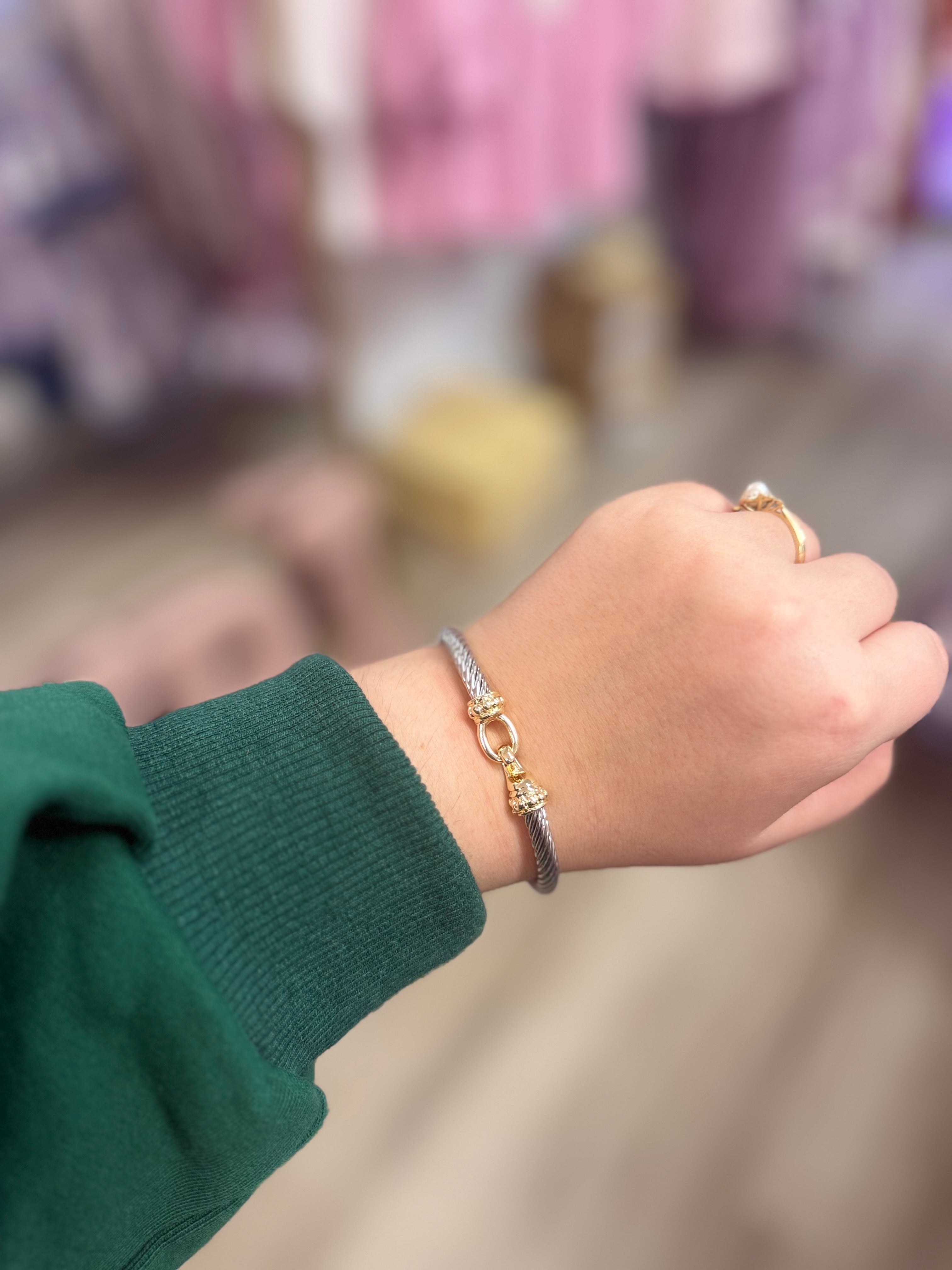 JBI Golden Hook cuff